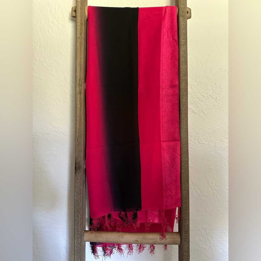 Rima Imar Black and Pink Scarf